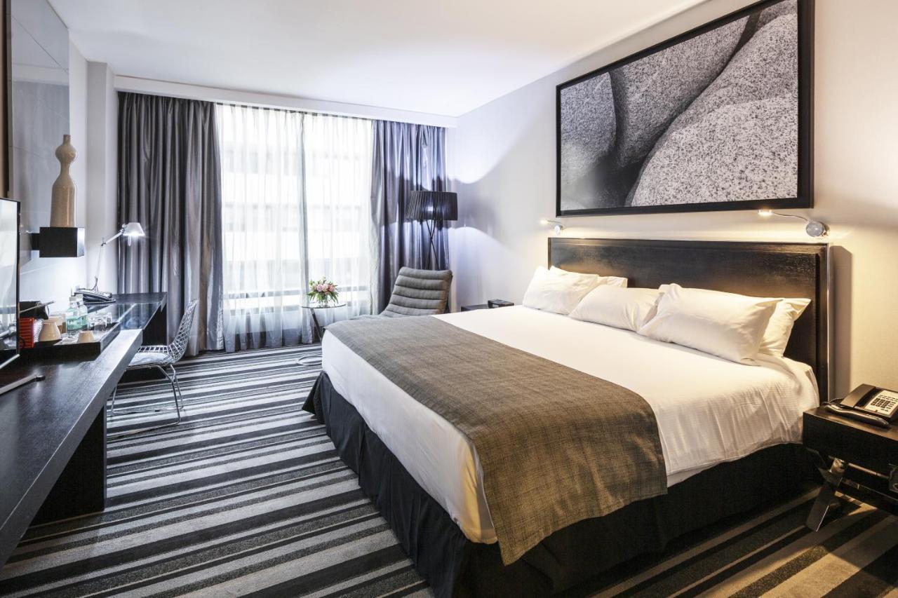 Wyndham Pettra Hotel Santiago
